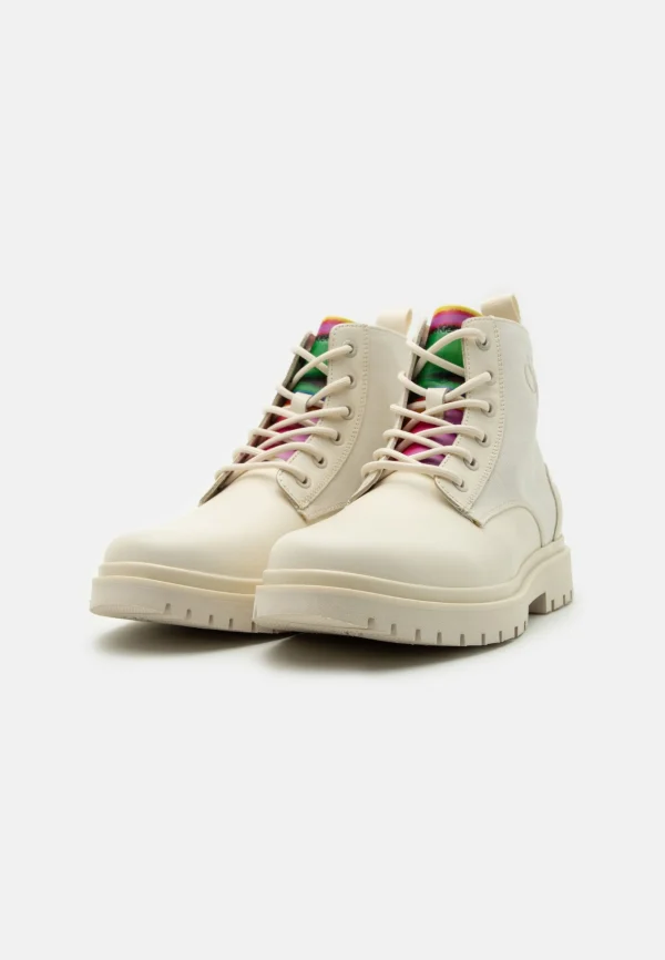 grande marque pas cher Calvin Klein Jeans Cap Pride – Bottines À Lacets – Creamy White 4